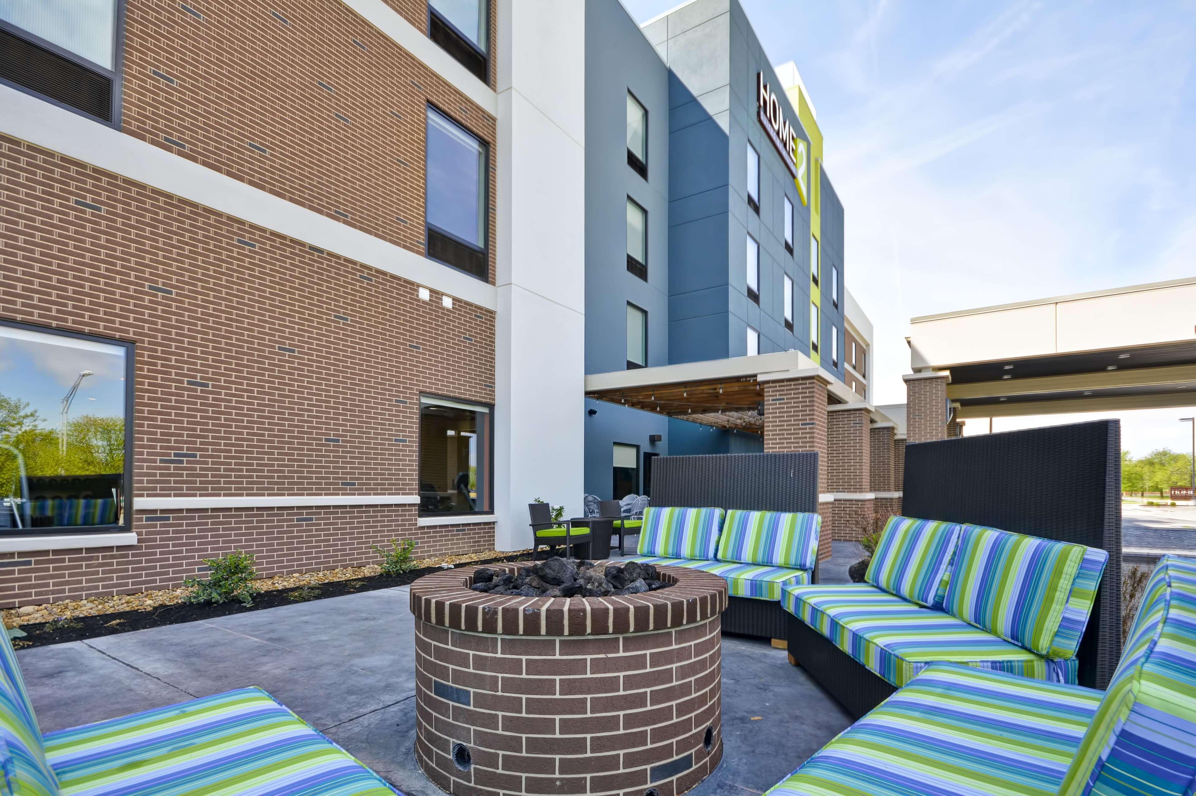 Home2 Suites By Hilton Evansville Exterior photo
