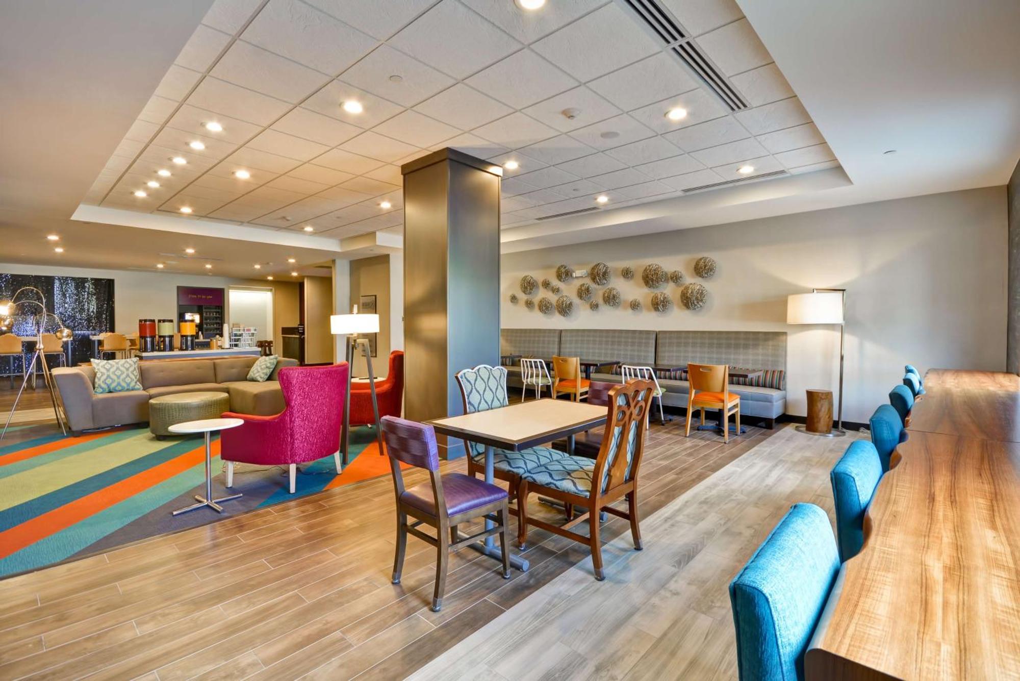 Home2 Suites By Hilton Evansville Exterior photo